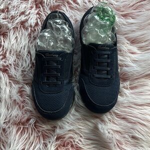 EUC Skechers Dark Navy Casual Shoes